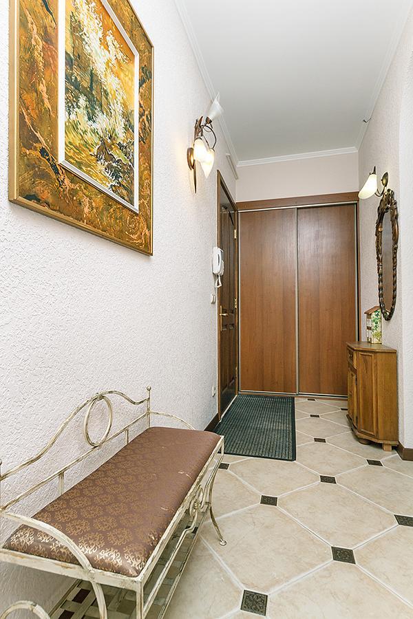 Amazing Two Beds In The Klovskiy Spusk Apartment Kiev Ngoại thất bức ảnh